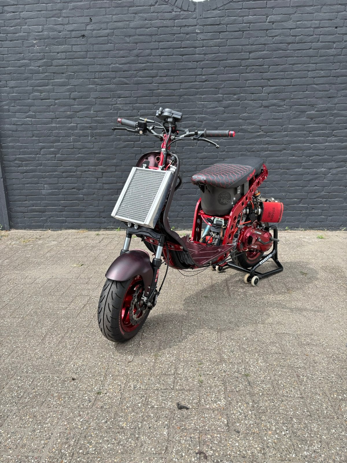 Piaggio typhoon 180cc mrz, Fietsen en Brommers, Ophalen, Zo goed als nieuw, Frame, Piaggio