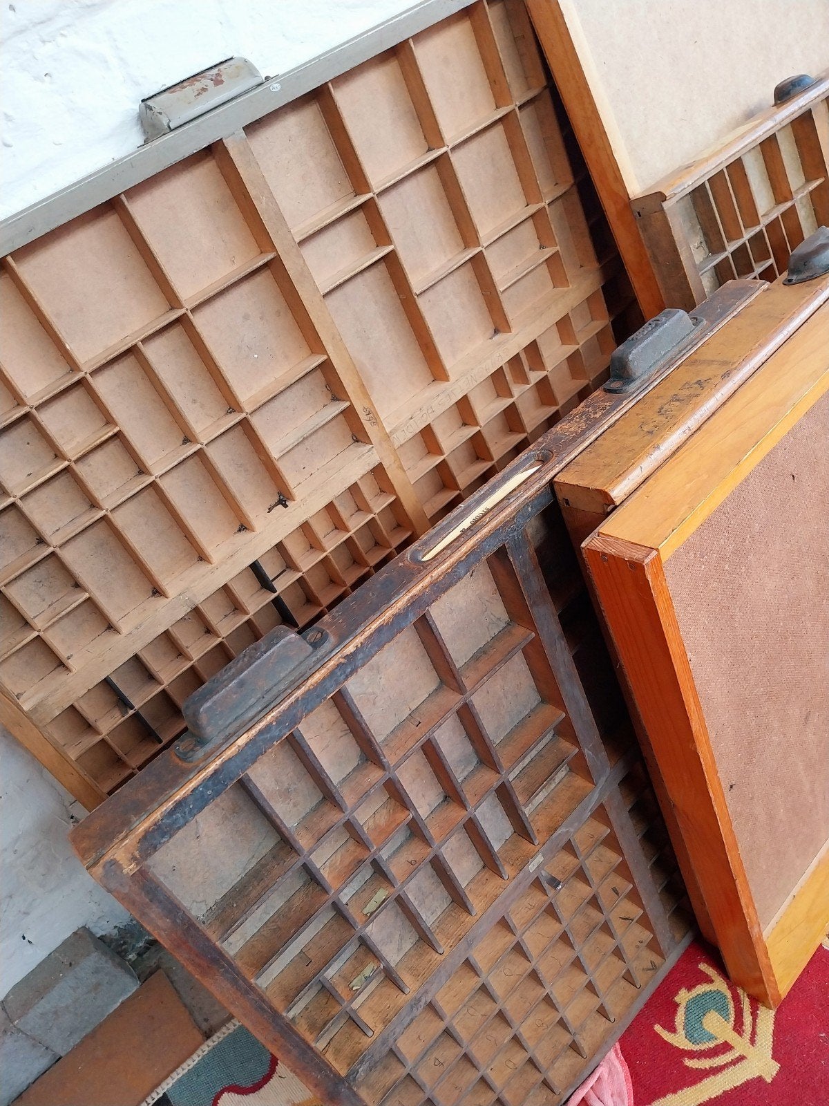 20 € samen : 6 letterkasten drukkerij letterkast !, Antiek en Kunst, Curiosa en Brocante, Ophalen