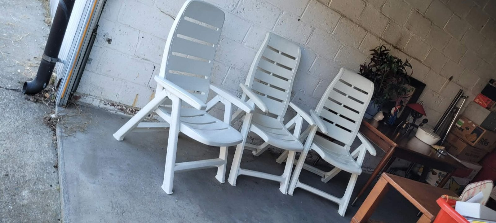 Teois fauteuils dd jardin, Enlèvement, Utilisé