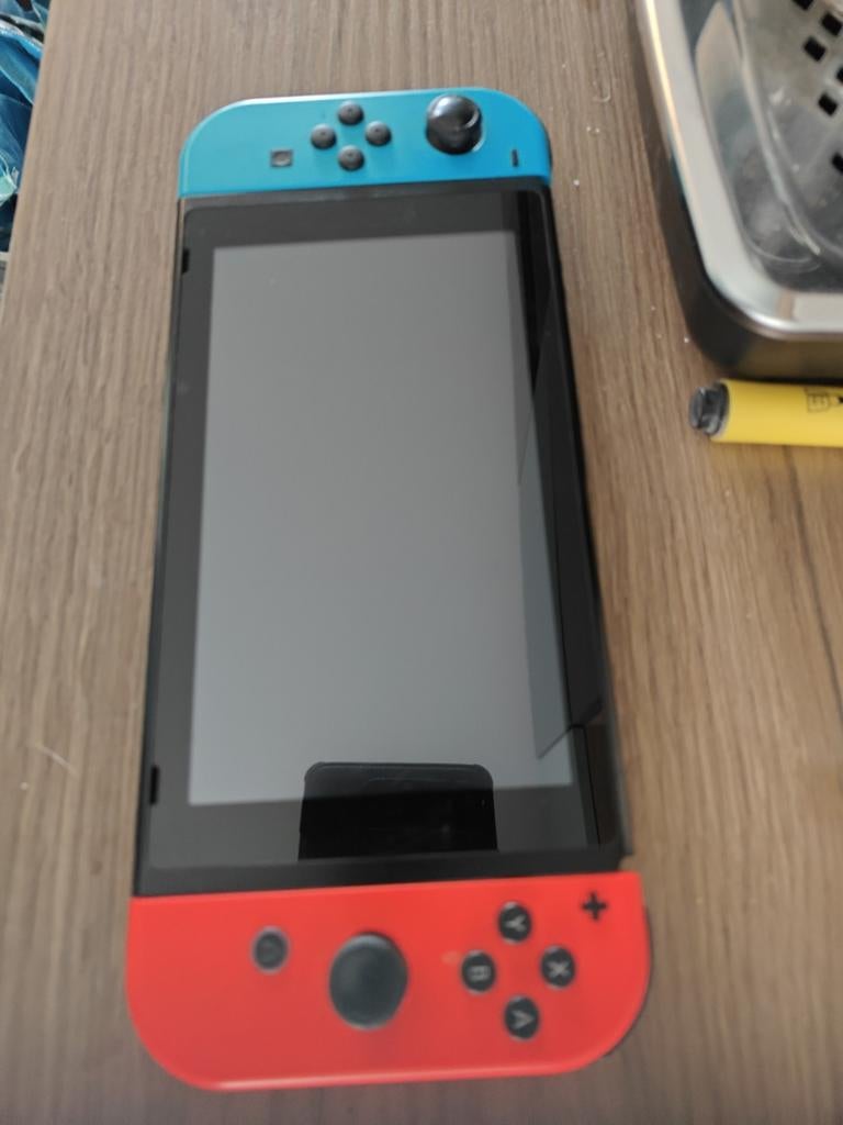 Nintendo, Games en Spelcomputers, Spelcomputers | Nintendo Switch, Ophalen, Zo goed als nieuw