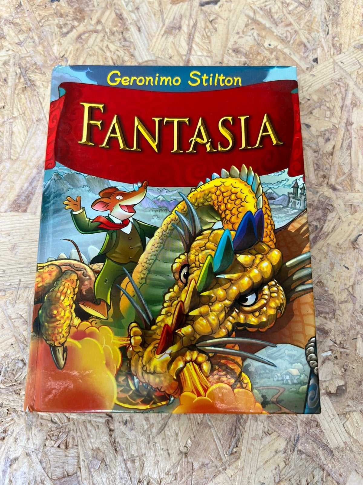 Geronimo Stilton: Fantasia, Ophalen of Verzenden, Gelezen, Fictie algemeen