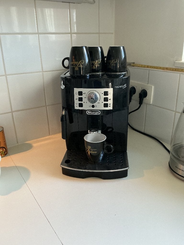 Koffiezet apparaat DeLonghi, Ophalen, Gebruikt, Espresso apparaat, 10 kopjes of meer