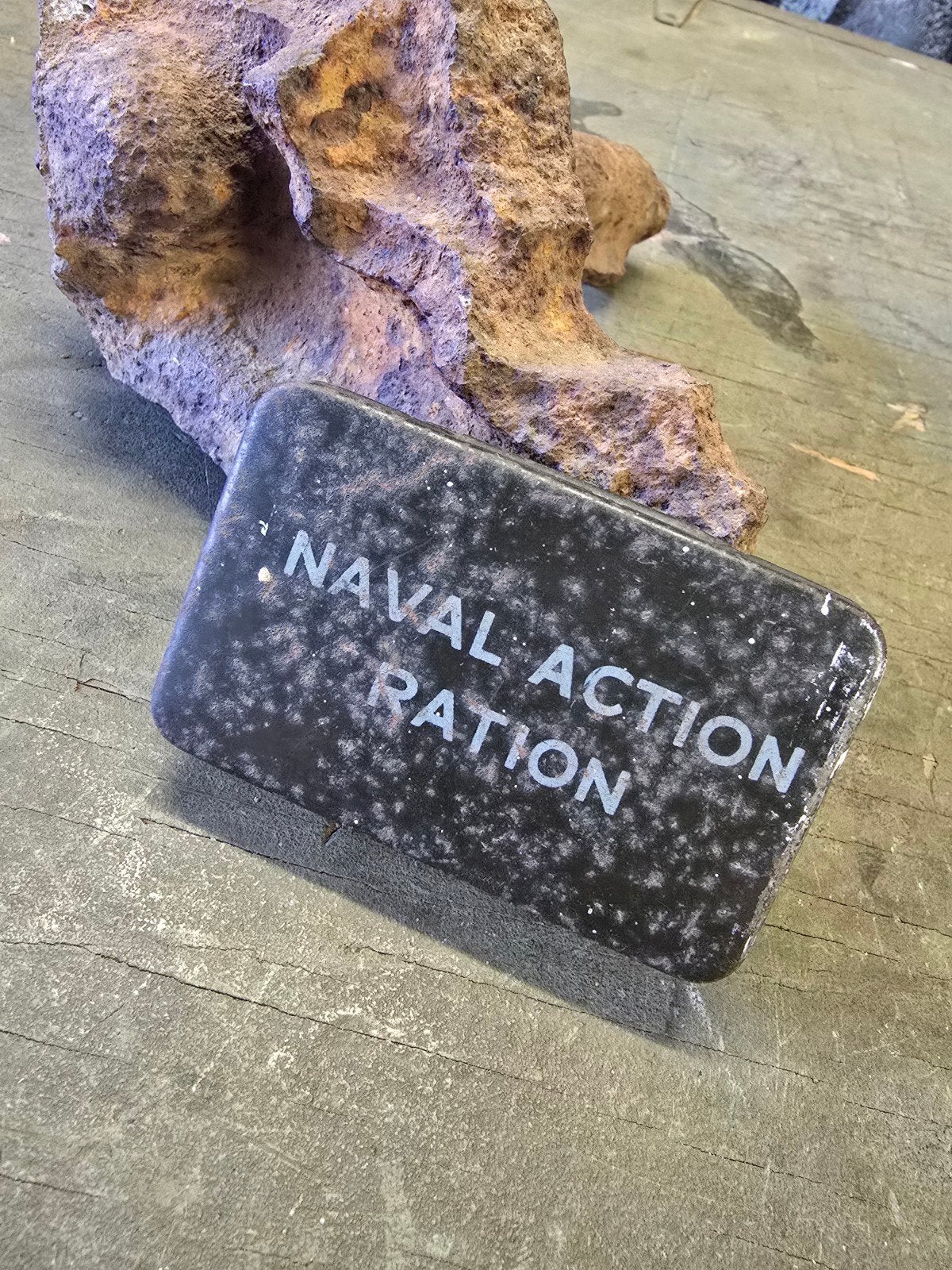 Jardin britannique « Naval Action Ration » de la Seconde Gue, Collections, Enlèvement ou Envoi