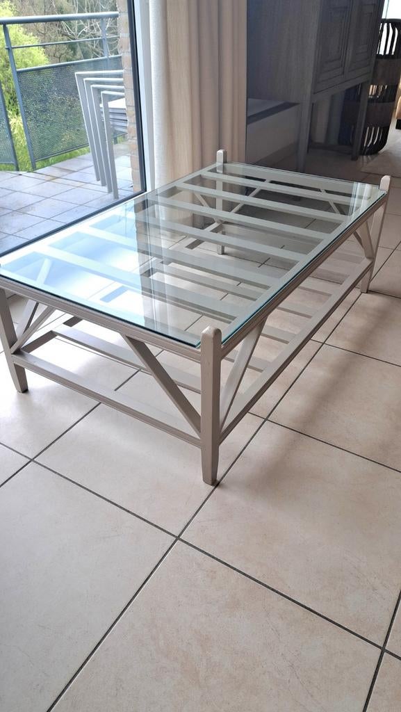 Table salon (de chez Flamant), Enlèvement