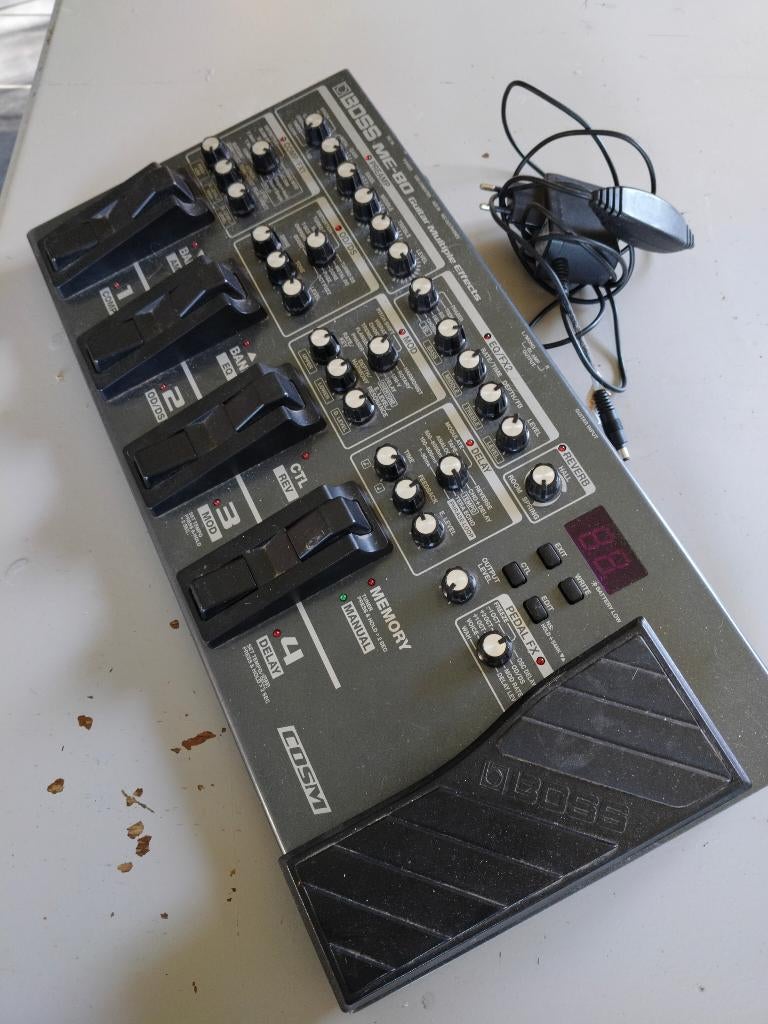 Boss me 80 multieffect pedal, Muziek en Instrumenten, Ophalen, Gebruikt, Multi-effect