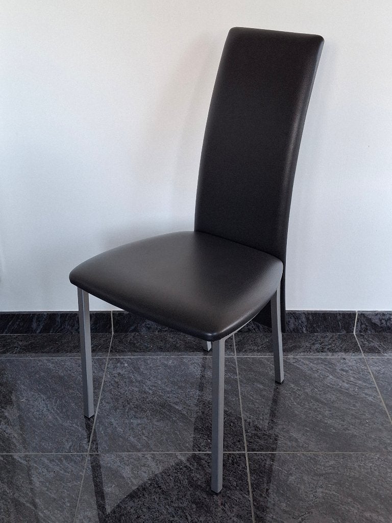 4 stoelen antraciet (eventueel in pakket met keukentafel), Maison & Meubles, Gris, Comme neuf, Enlèvement, Quatre