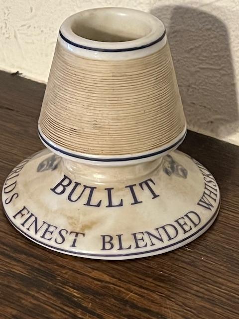 Ancien pyrogène anglais Whisky Bullit, Enlèvement