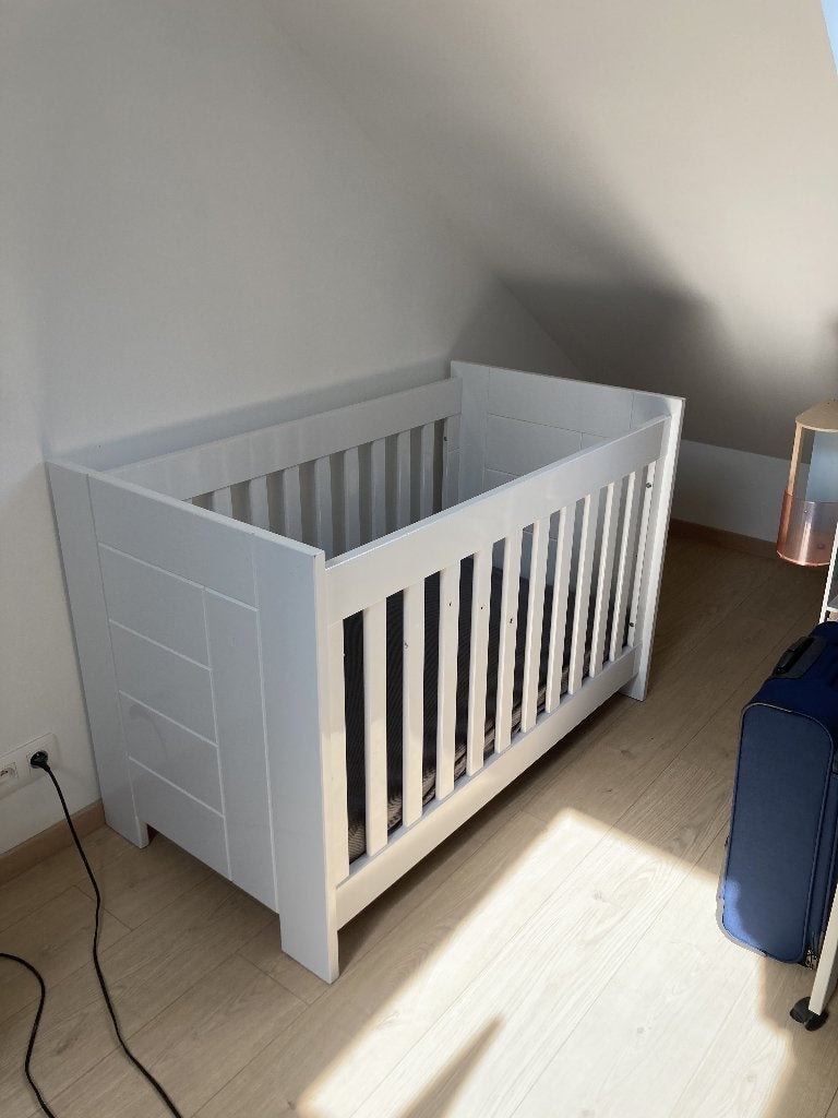 Lit bébé réglable en hauteur 60x120x80 279 nouveau prix, Enlèvement, Comme neuf, Lit