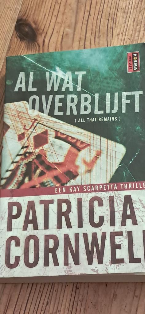 Boek thriller  'Al wat overblijft', Europa overig, Patricia Cornwell, Ophalen, Gelezen