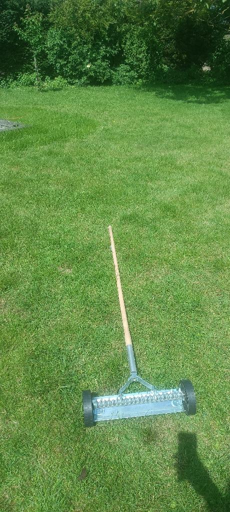 verticuteerroller + steel, Tuin en Terras, Hand-tuingereedschap, Ophalen, Zo goed als nieuw, Polet