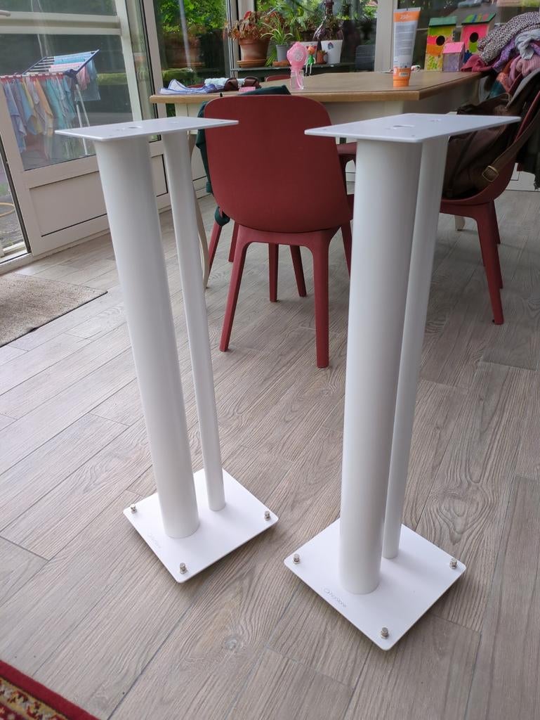 Norstone stylum 3 wit luidspreker standaard, Ophalen, Nieuw