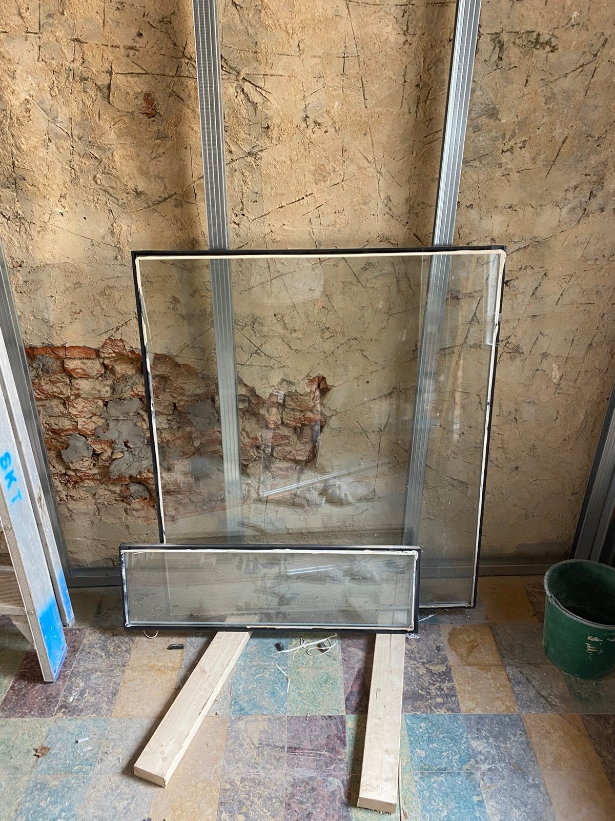 Raam zonder kozijn, Doe-het-zelf en Bouw, Glas en Ramen, Ophalen, Zo goed als nieuw