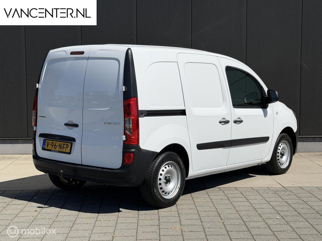 Mercedes Citan 108 CDI 80PK Airco Trekhaak Euro 6, Auto's, Bestelwagens en Lichte vracht, Voorwielaandrijving, Stof, Gebruikt