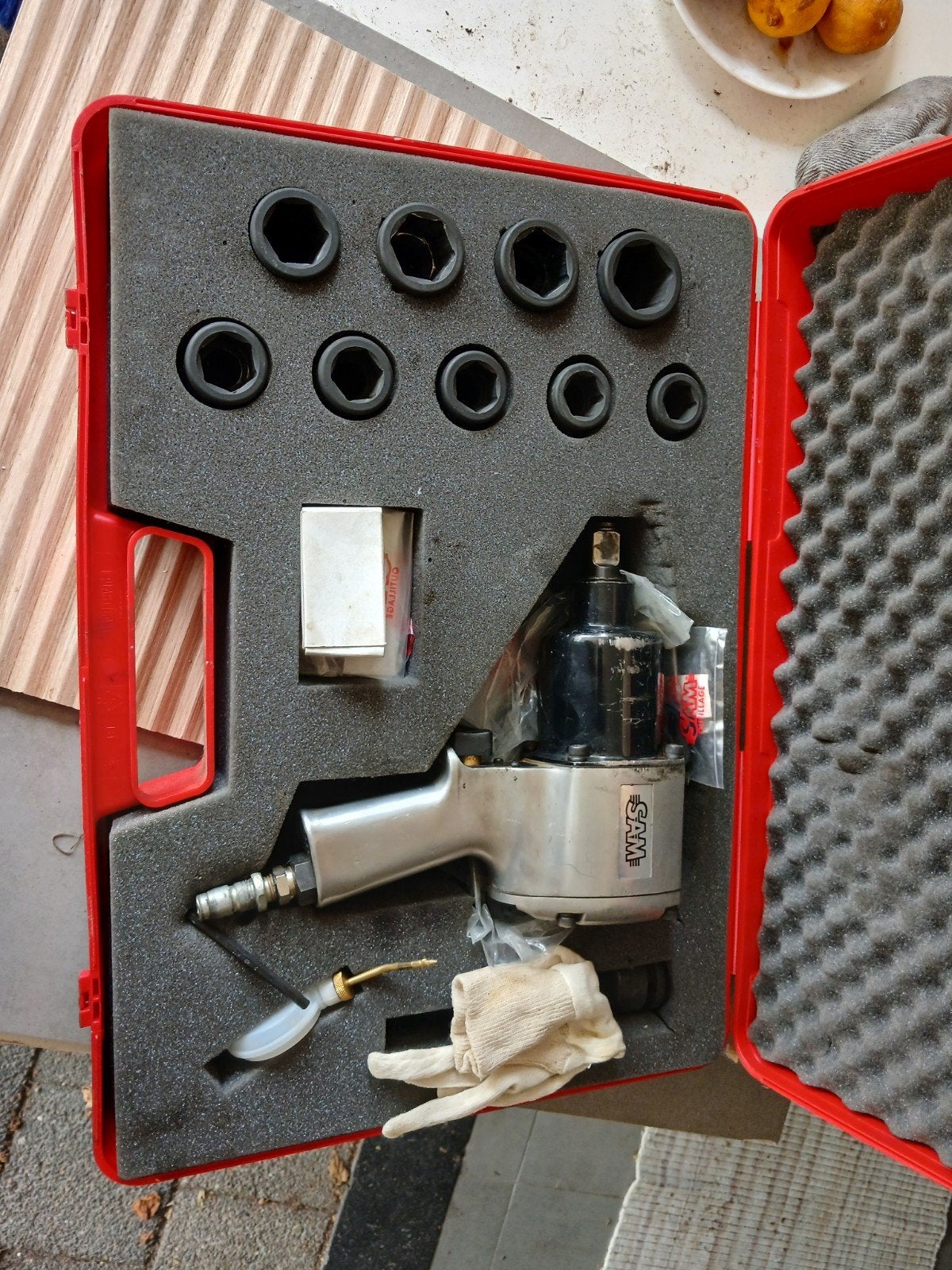 Outillage, Enlèvement