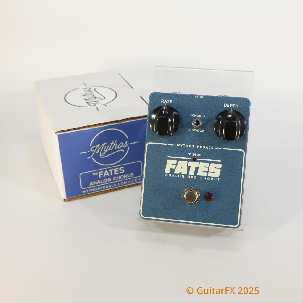 Mythos The Fates Analog BBD Chorus (Mint in Box), Enlèvement ou Envoi, Utilisé, Chorus