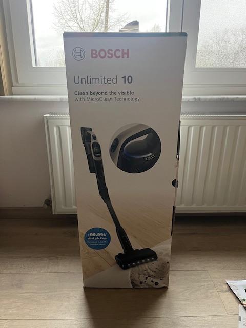 BOSCH steelstofzuiger UNLIMITED 10 (type BSS1041 GHF), Elektronische apparatuur, Stofzuigers, Ophalen, Zo goed als nieuw, Reservoir