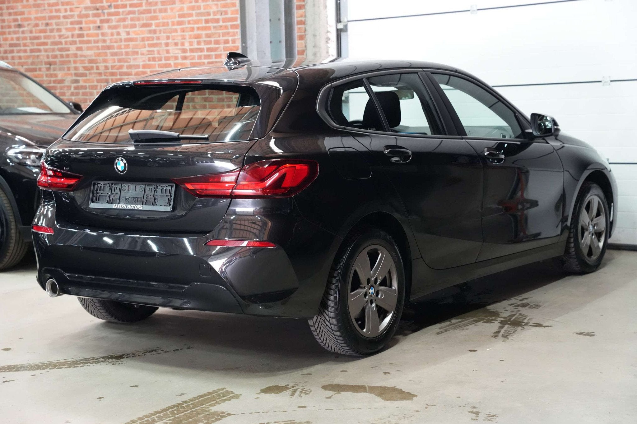 BMW 116 dA Automaat Garantie EURO 6d LED Navi Carplay Crui, Autos, 1940 kg, Achat, Euro 6, Entreprise
