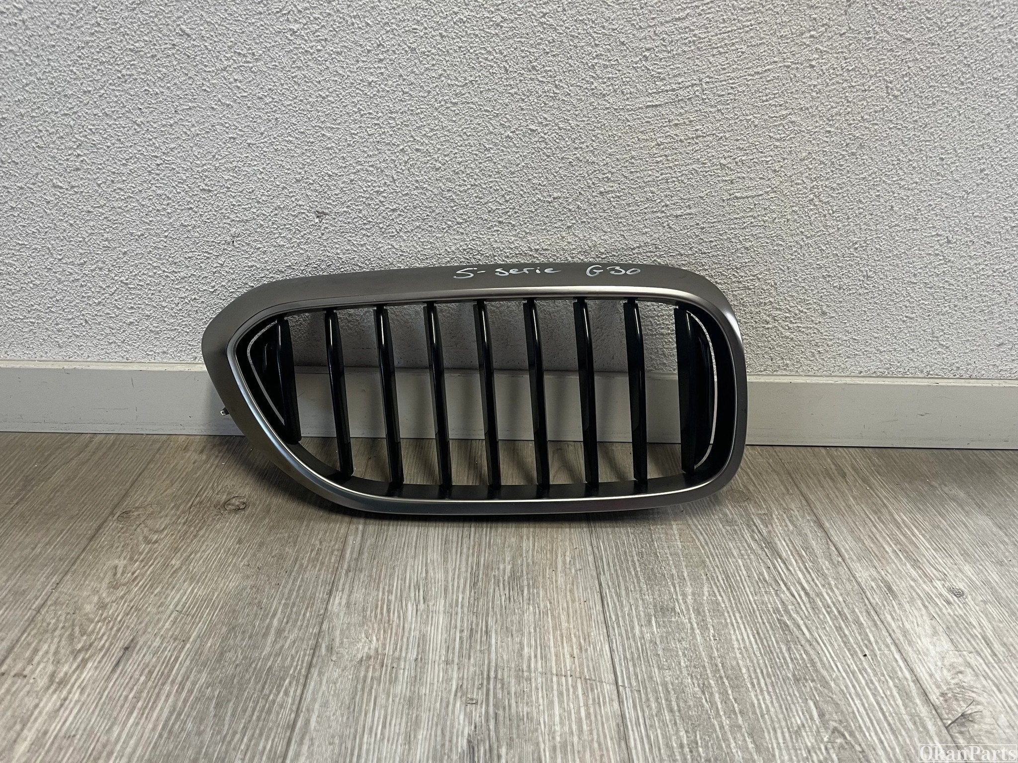 BMW 5-Serie G30 G31 Luxery Line Linker Calandre Links 739086, Utilisé, Avant, BMW