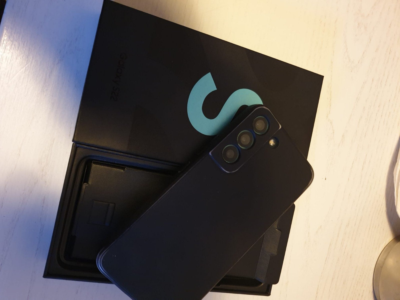 Samsung Galaxy S22 Nieuw in doos compleet, Ophalen, Nieuw, Zwart