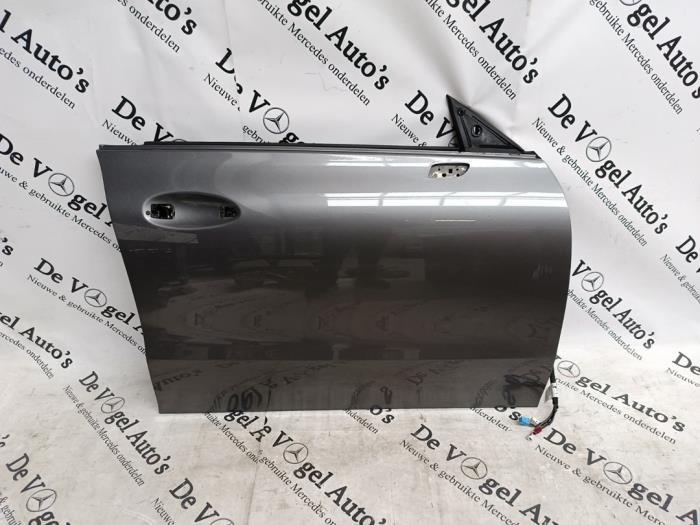 Portière 4portes avant droite d'un Mercedes CLA (7787), 3 mois de garantie, Utilisé, Porte, -