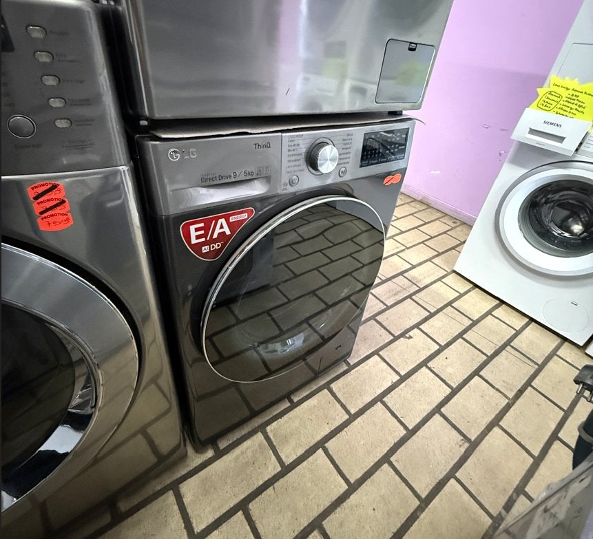 1an garantie LG (2 en 1) Lave linge séchant Intelligent 9 kg, Enlèvement, Comme neuf, Séchoir à linge