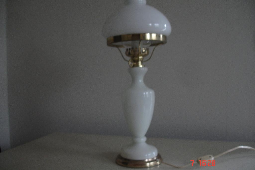 Prachtige lamp, Ophalen