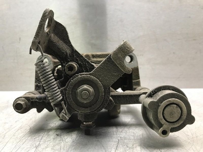 REMKLAUW LINKS ACHTER ABS Daewoo / Chevrolet Volt, Gebruikt, Daewoo