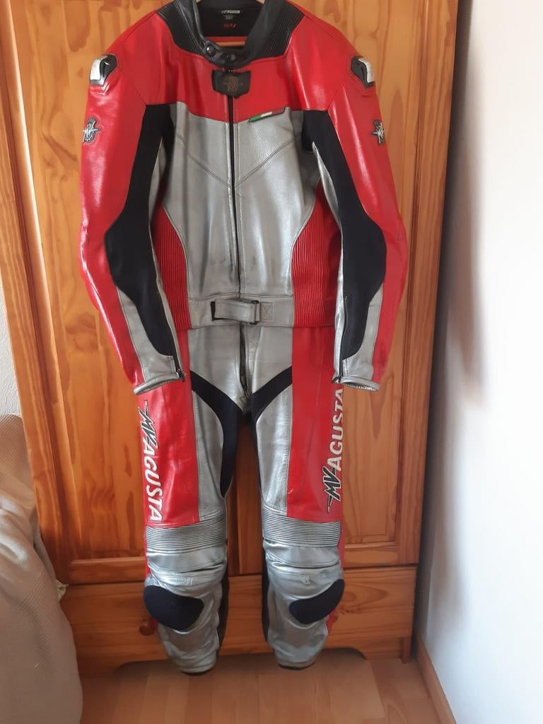 MV Agusta motorpak, Motoren, Ophalen