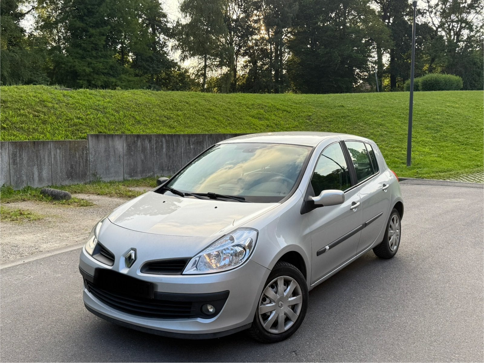 Renault clio III 1.2 i * Automatique !, Auto's, Automaat, Berline, Particulier, Euro 4
