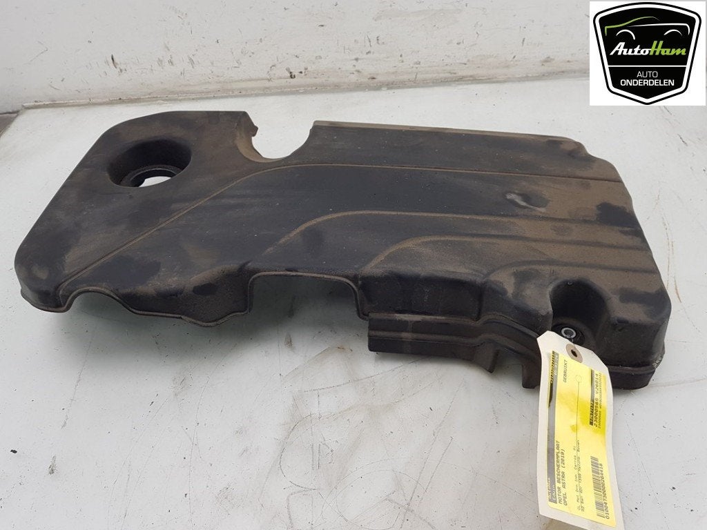 MOTORBESCHERMPLAAT Opel Astra K (01-2015/12-2022), Gebruikt, Opel, Opel Automobile GmbH, Kontakt-opel@opel.com