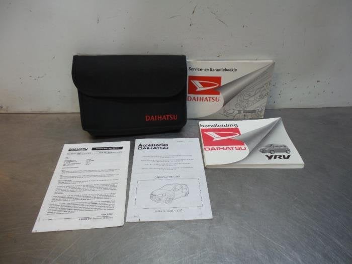 Livret d'instructions d'un Daihatsu Young RV, Daihatsu, -, Utilisé, -