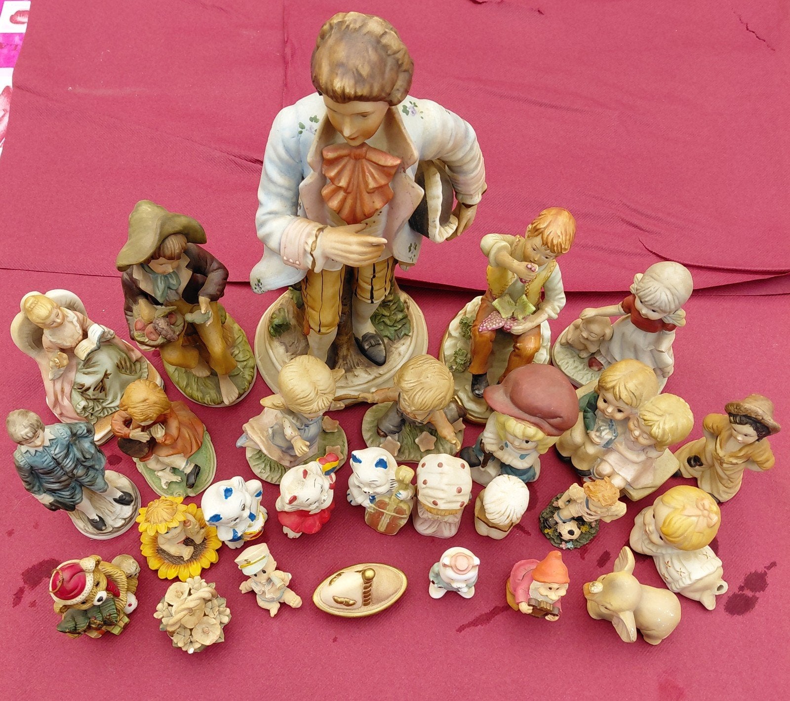 Figurines, Collections, Enlèvement
