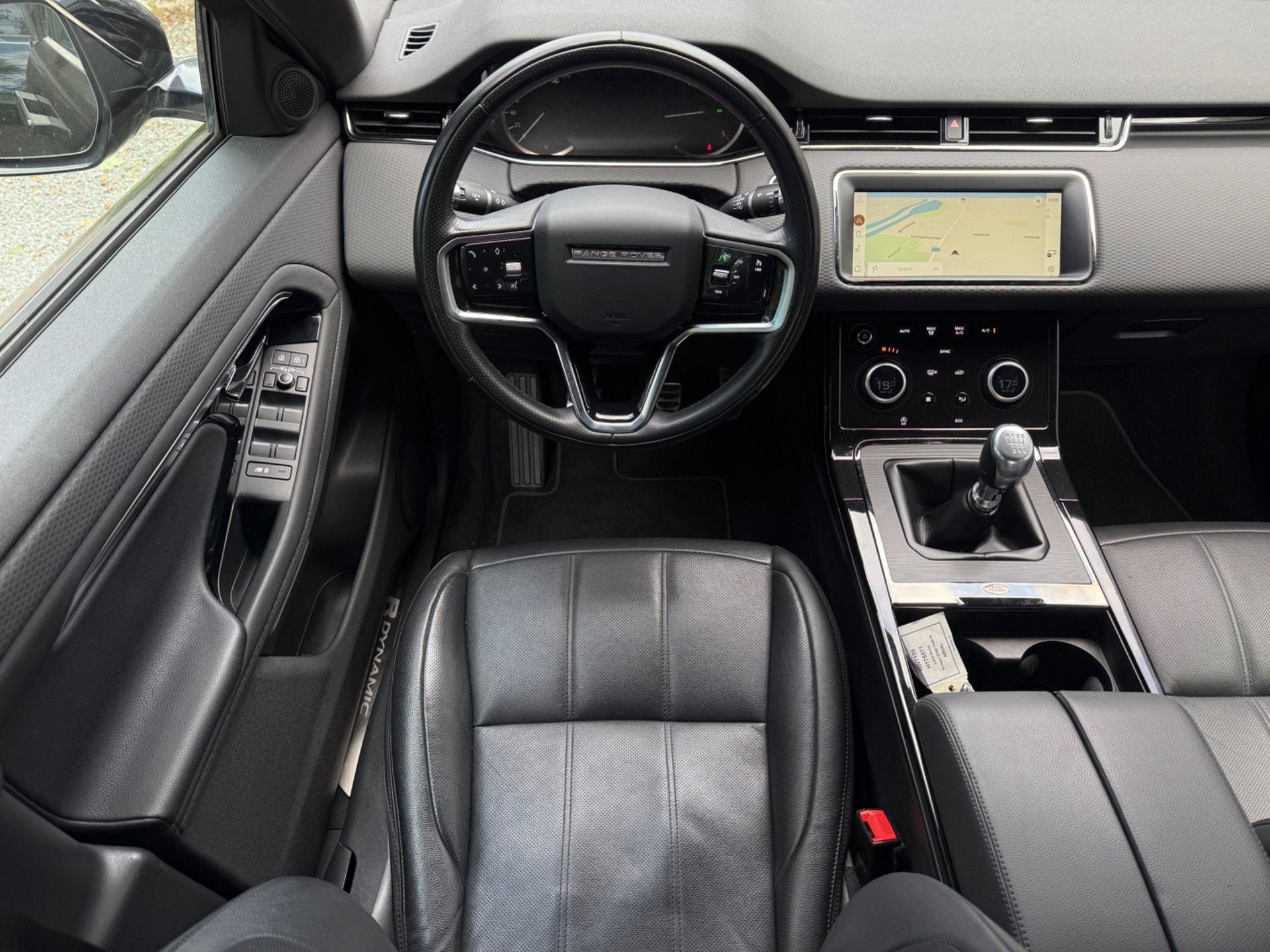 LR Evoque 2.0D 165 - Black R Dynamic - New Model 2022 BTWin, Auto's, Gebruikt, Zwart, Bedrijf, SUV of Terreinwagen