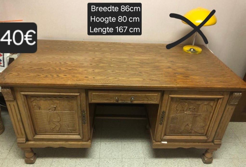 Antiek bureau, Ophalen