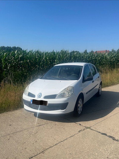 Renault Clio 1.5 dCi Authentique te koop, Autos, Renault, Achat, 50 kW, Boîte manuelle, 5 portes