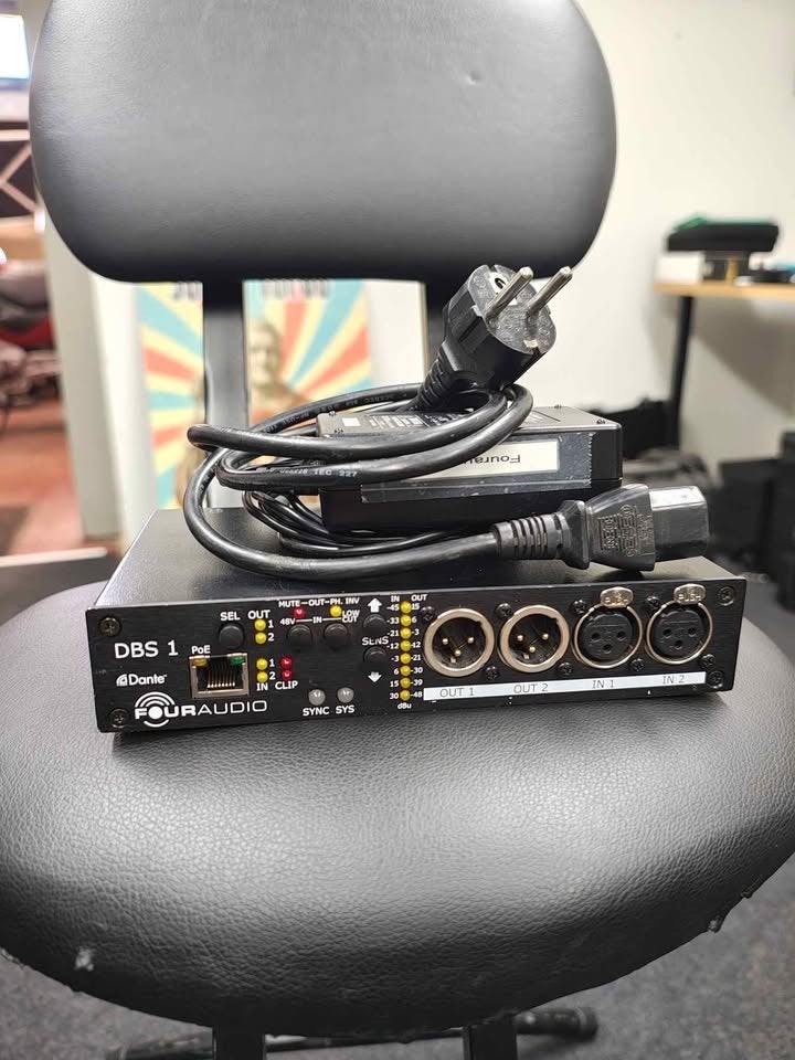 Fouraudio DBS1 2in/2out dante soundcard, TV, Hi-fi & Vidéo, Convertisseurs, Enlèvement ou Envoi