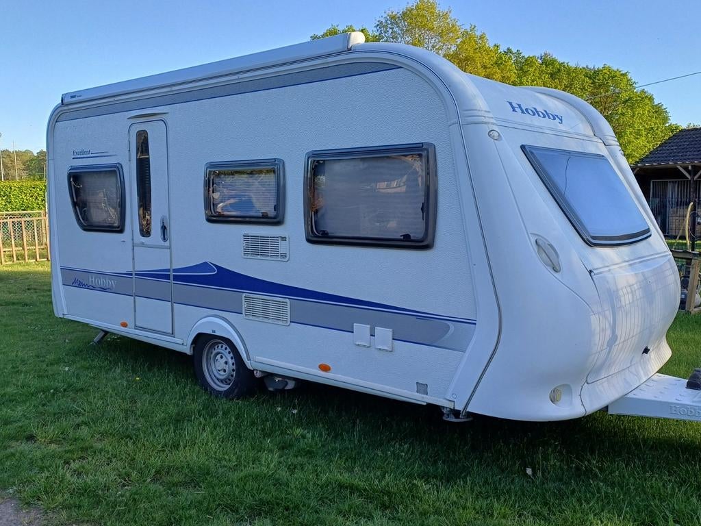 Caravan Hobby 455, Kachel, Rondzit, Hobby, Dwarsbed