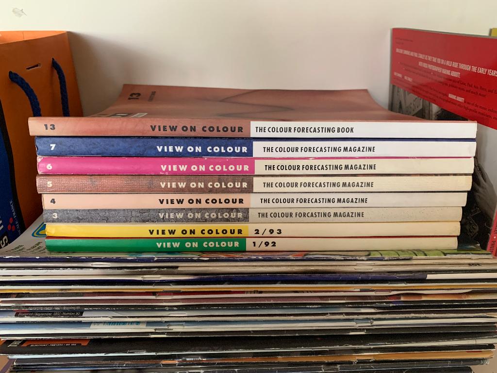 View on Colour, Boeken, Ophalen, Diverse auteurs, Zo goed als nieuw, Grafische vormgeving