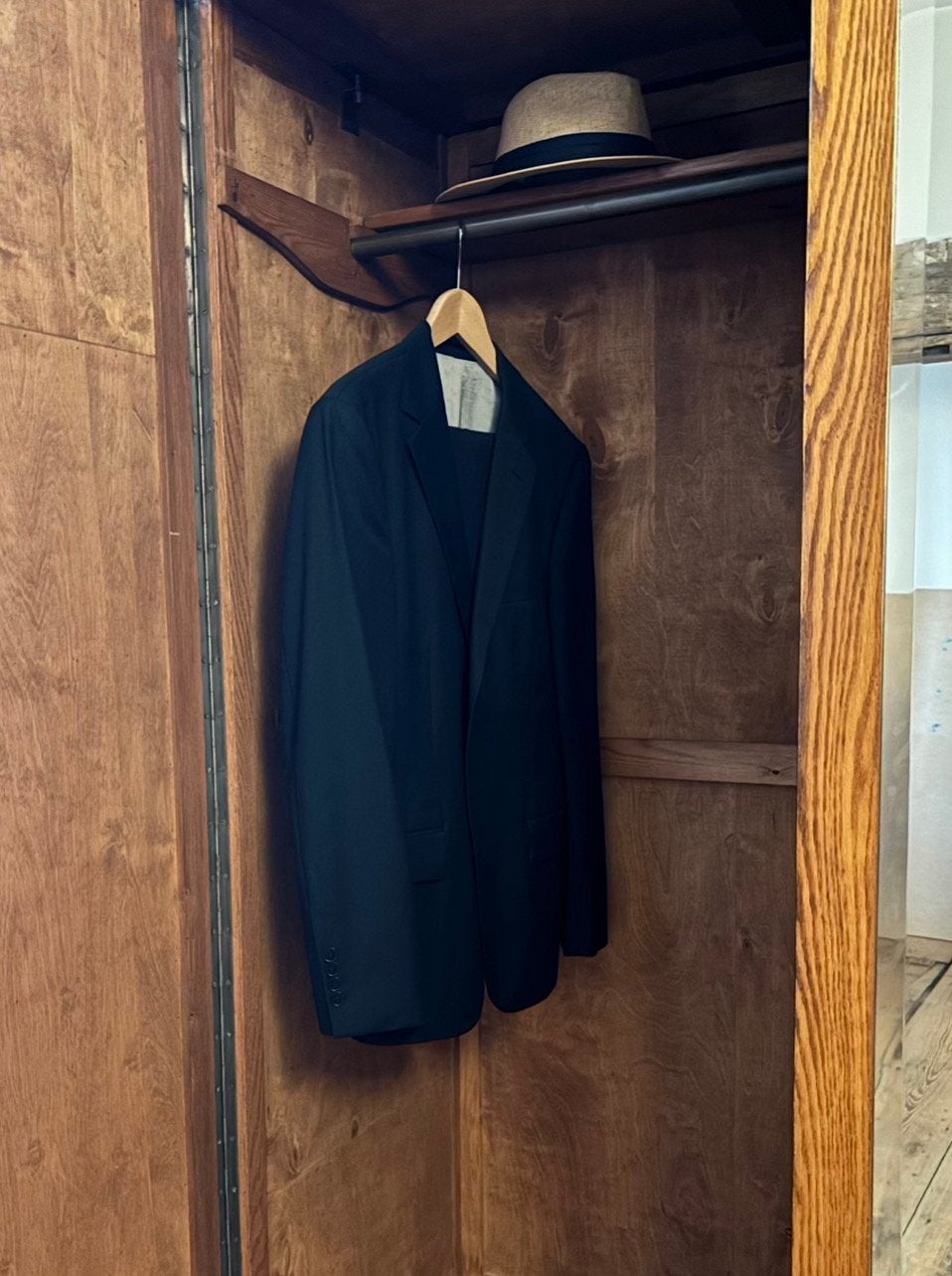Armoire vintage des années 1950, très bon état, Jaren 30, 150 à 200 cm, Utilisé, Avec porte(s)