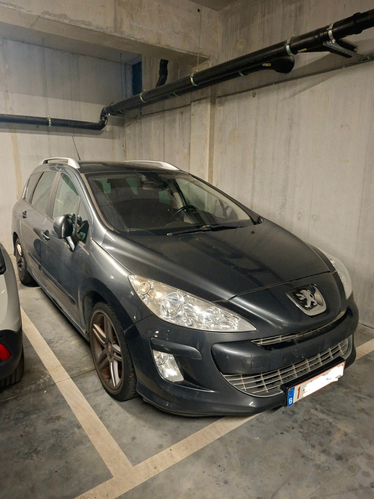 Peugeot 308 SW 1.6 HDI FULL OPTIONS, Boîte manuelle, Entretenue par le concessionnaire, Noir, 5 portes