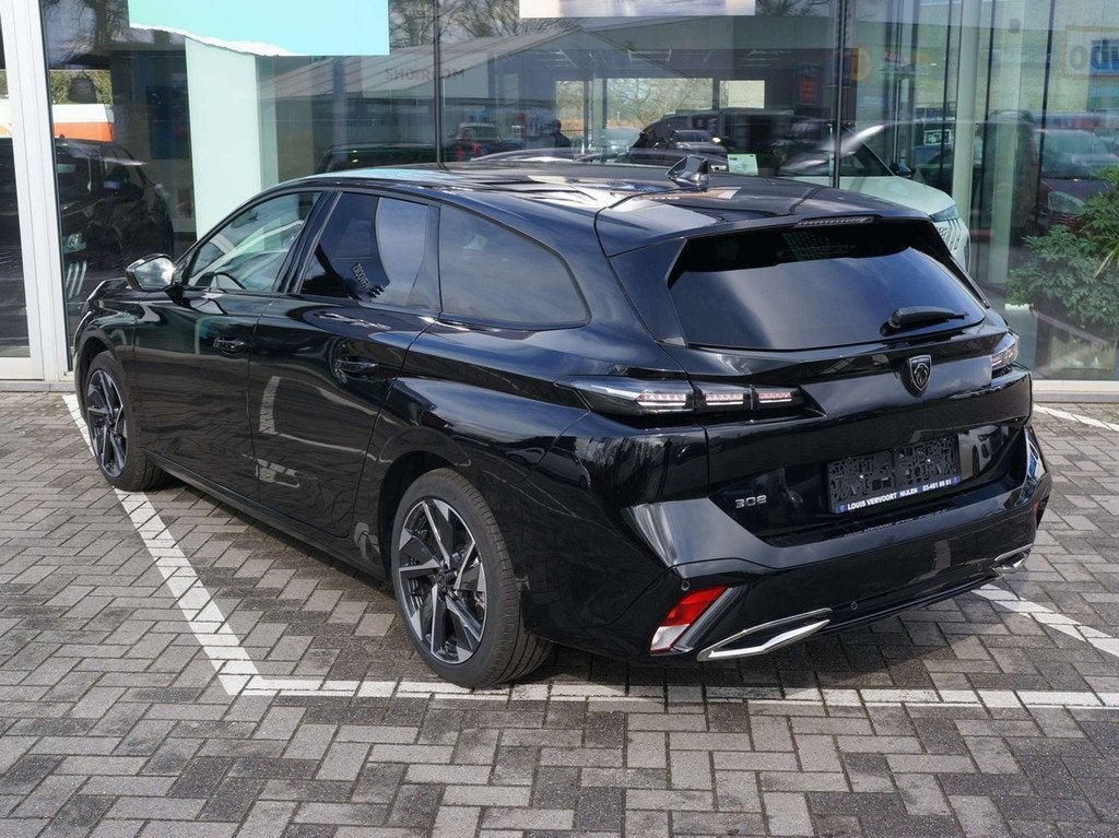 Peugeot 308 SW 308 1.2 Turbo MHEV Allure S Mild Hybrid, 4 deurs, Gebruikt, 1199 cc, 136 pk