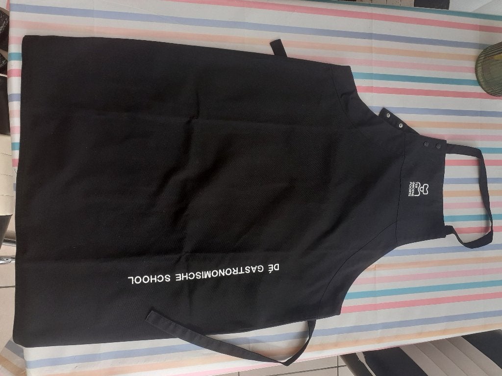 uniformkledij Bavetshort met schoollogo ter groene Poorte, Ophalen of Verzenden, Zo goed als nieuw