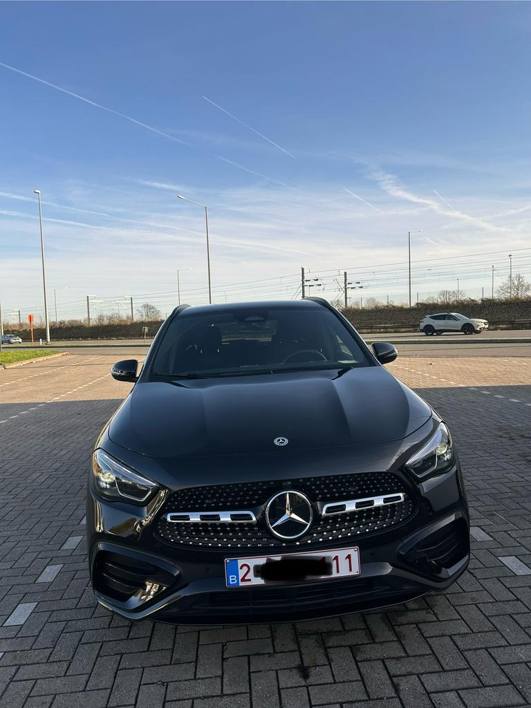 Mercedes GLA180 136pk /// AMG LINE 7g dct  2024/6 46000km, Achat, Euro 6, Entreprise, Automatique
