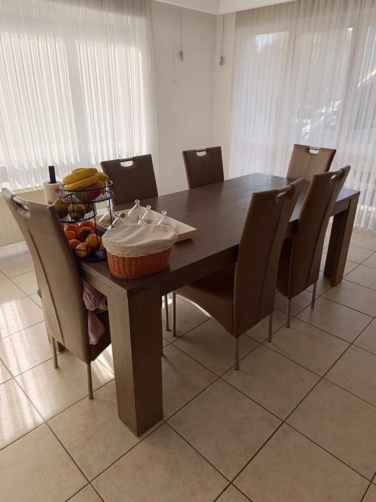 Table à manger 6 personnes en bois, Huis en Inrichting, Complete eetkamers