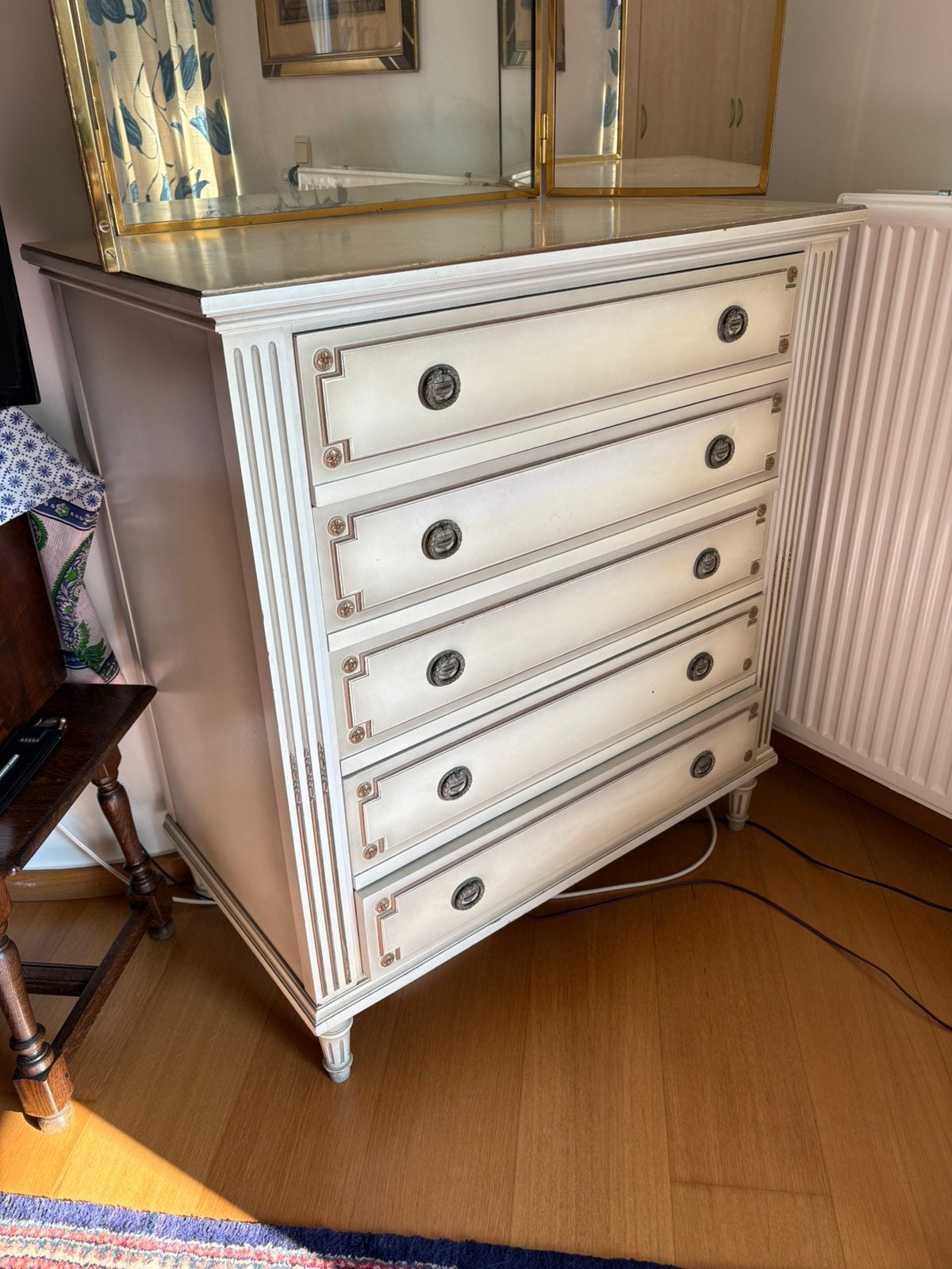 Commode Louis XVI, Enlèvement, Utilisé