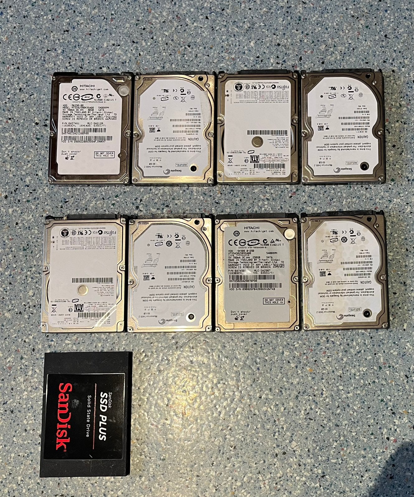 Lot HDD + Ssd, HDD, Interne, Comme neuf, Console