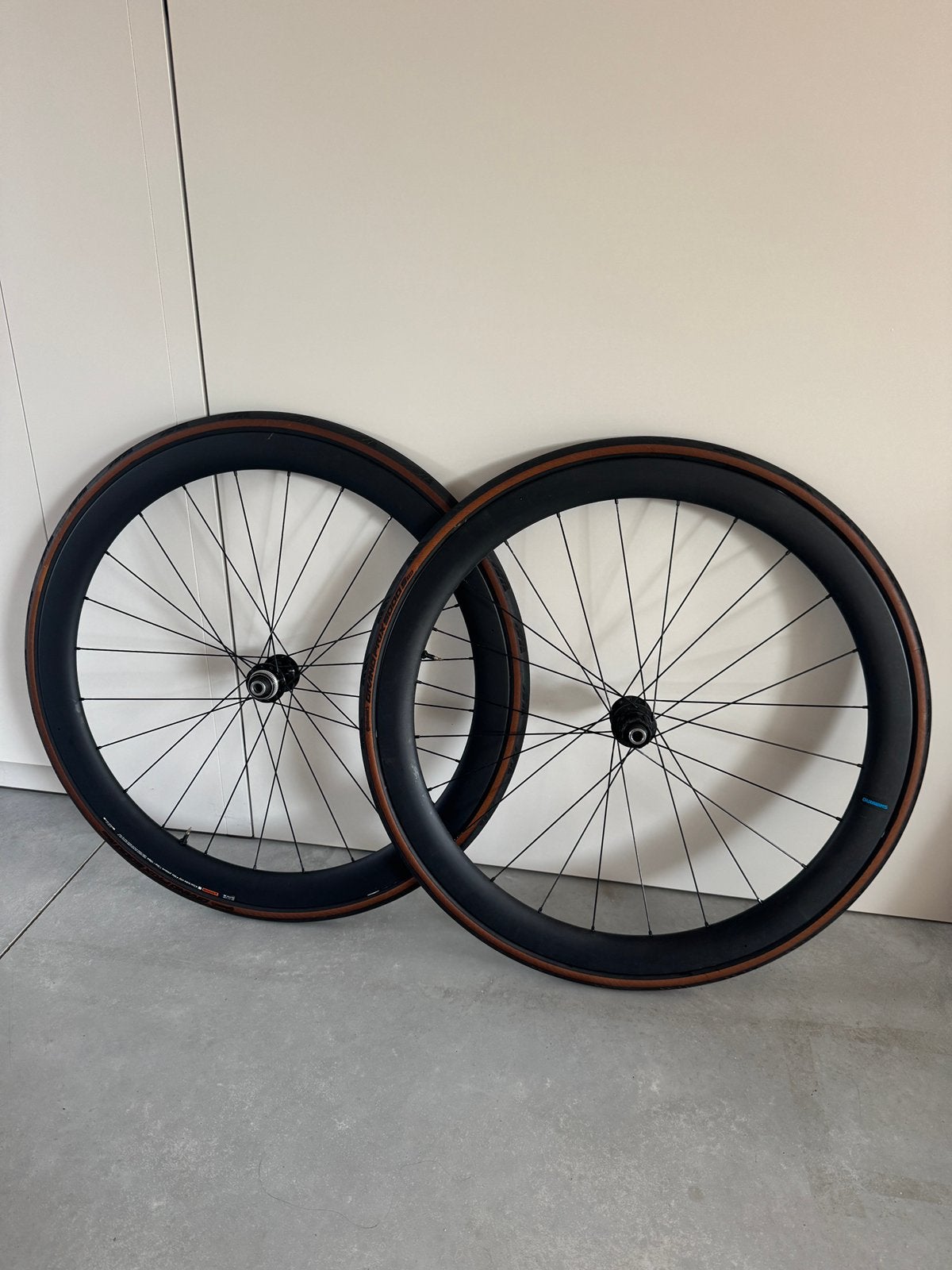 Shimano RS710 C46 carbon wielset + GP5000 S TR als nieuw, Ophalen, Zo goed als nieuw, Carbon