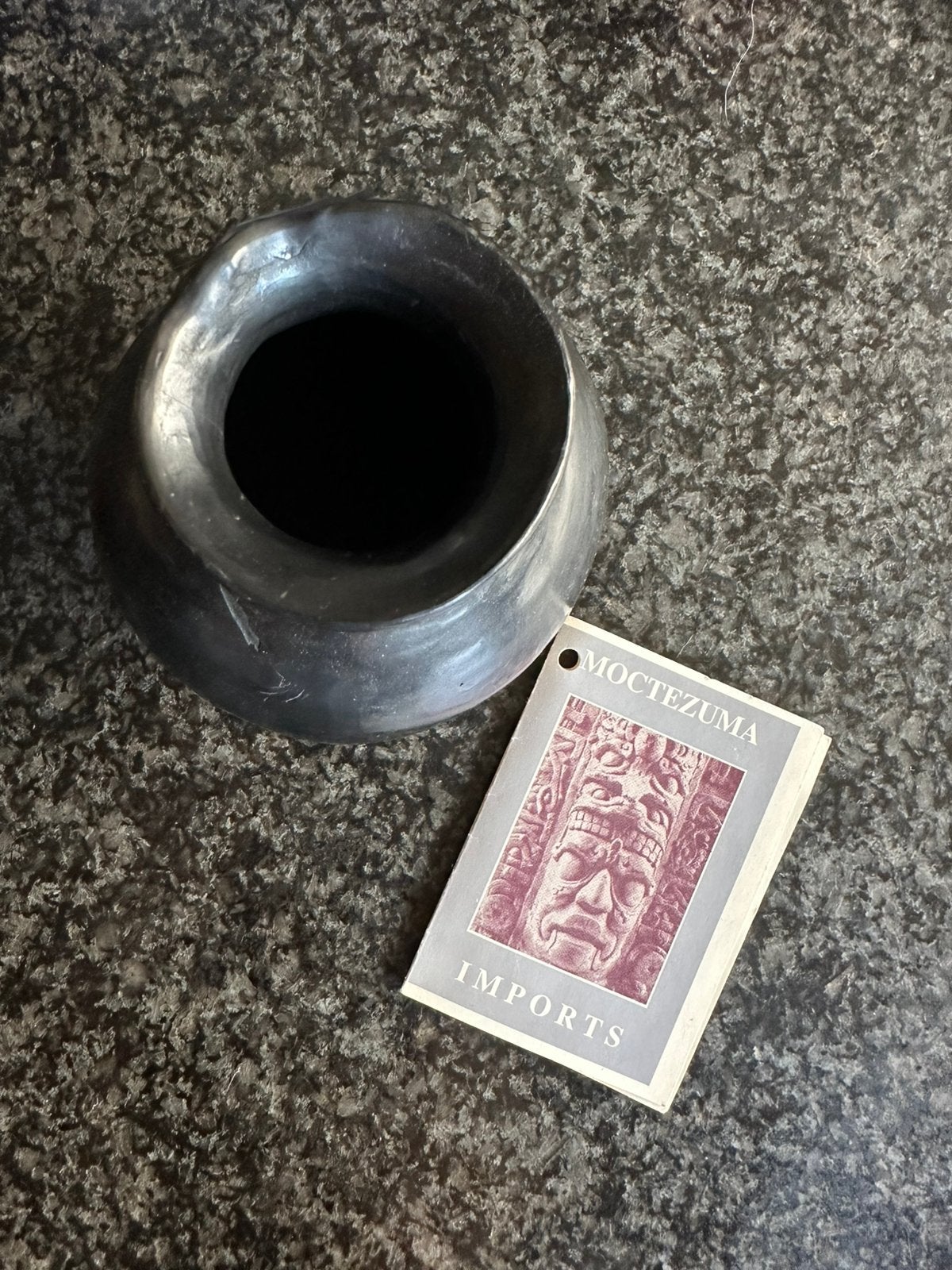Zwart aardewerk, Ophalen