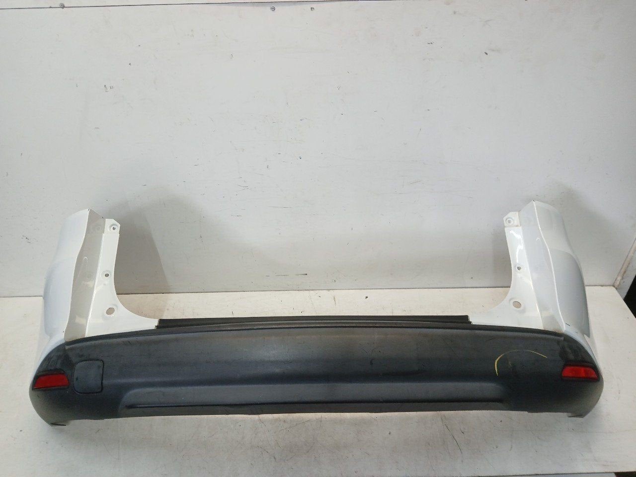 Bumper achter Renault Clio, Onderdelen@venauto.nl, Van der Ven Autorecycling B.V., Arrière, Ettenseweg 76, 4706 PB Roosendaal, The Netherlands
