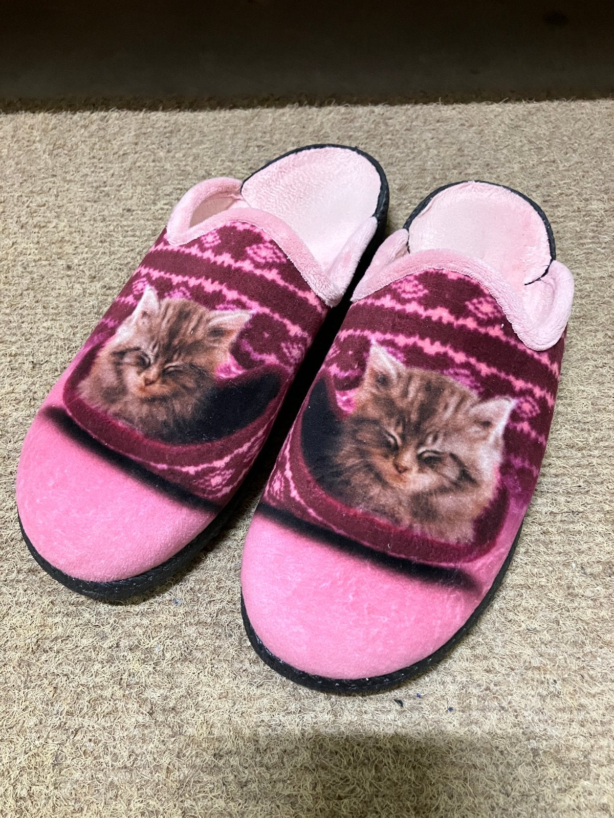 Warme sloefen / slippers maat 42, Kleding | Dames, Ophalen of Verzenden, Zo goed als nieuw, Slippers